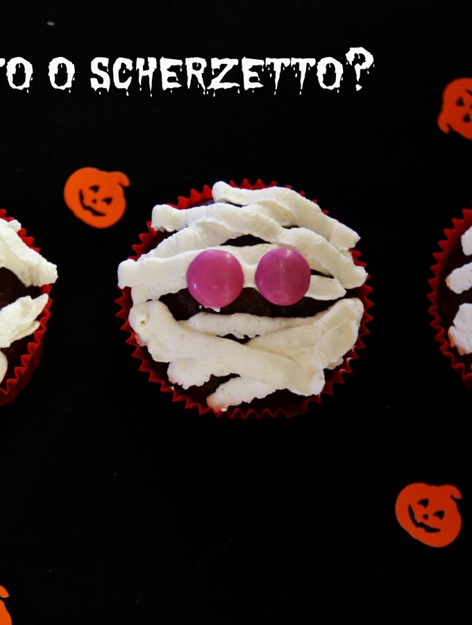 mummia muffin al cioccolato per Halloween