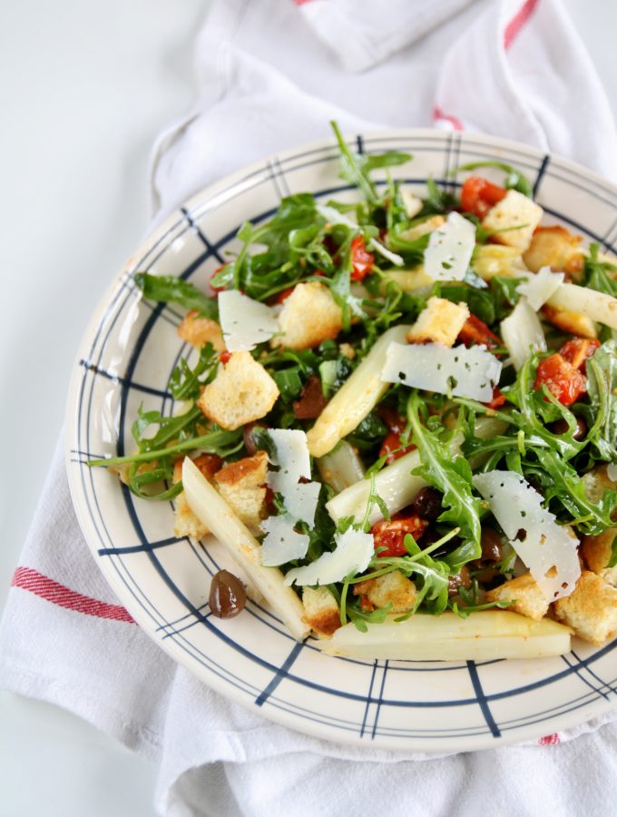 Insalata di rucola e pomodorini con asparagi di Badoere IGP