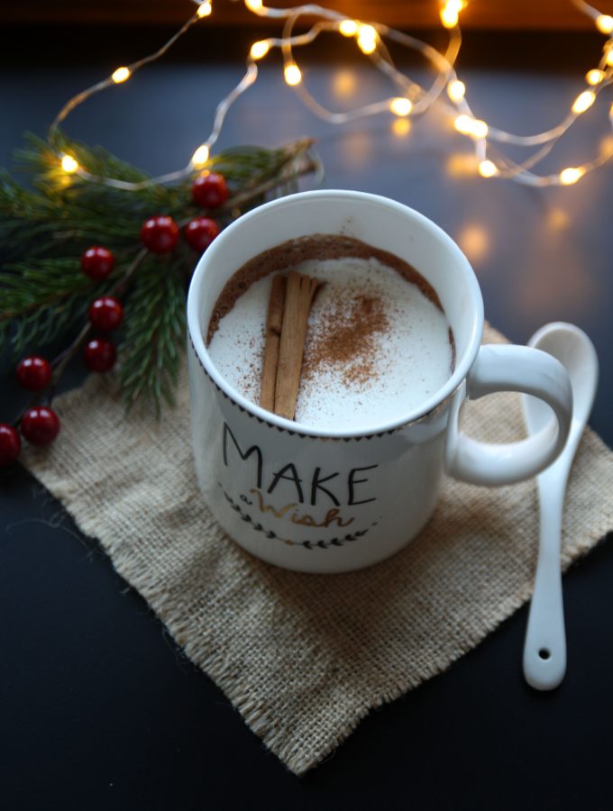 Cioccolata calda al latte di nocciole