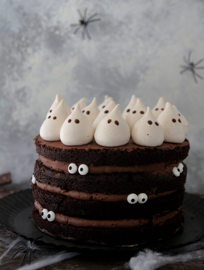 Torta al cioccolato e caffè per Halloween