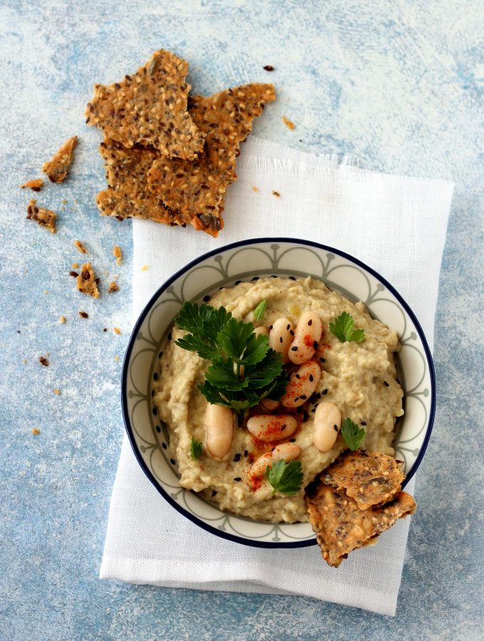 Hummus di fagioli e melanzane