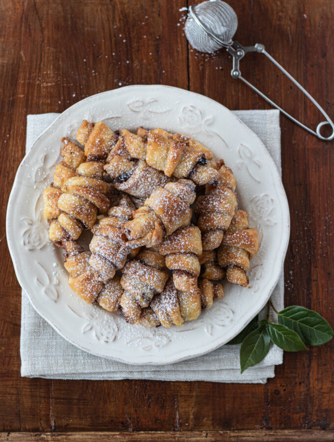 Rugelach cannella e uvetta