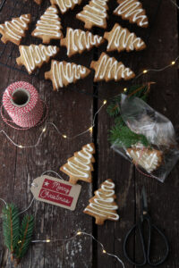 Prepariamo insieme i biscotti di Natale!