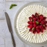 Torta moderna ai lamponi senza glutine