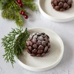 Pigne al cioccolato di Natale
