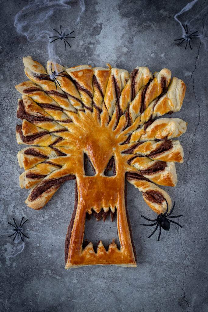 Albero di sfoglia alla Nutella per Halloween